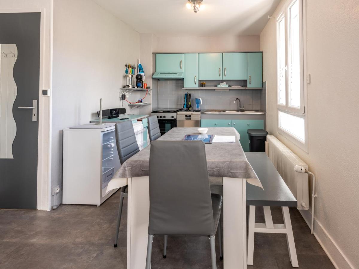 Stunning 4-Bed House In La Bourboule Villa ภายนอก รูปภาพ